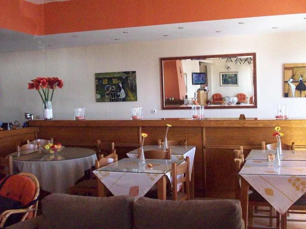 Olga Hotell Agios Konstantinos  Exteriör bild