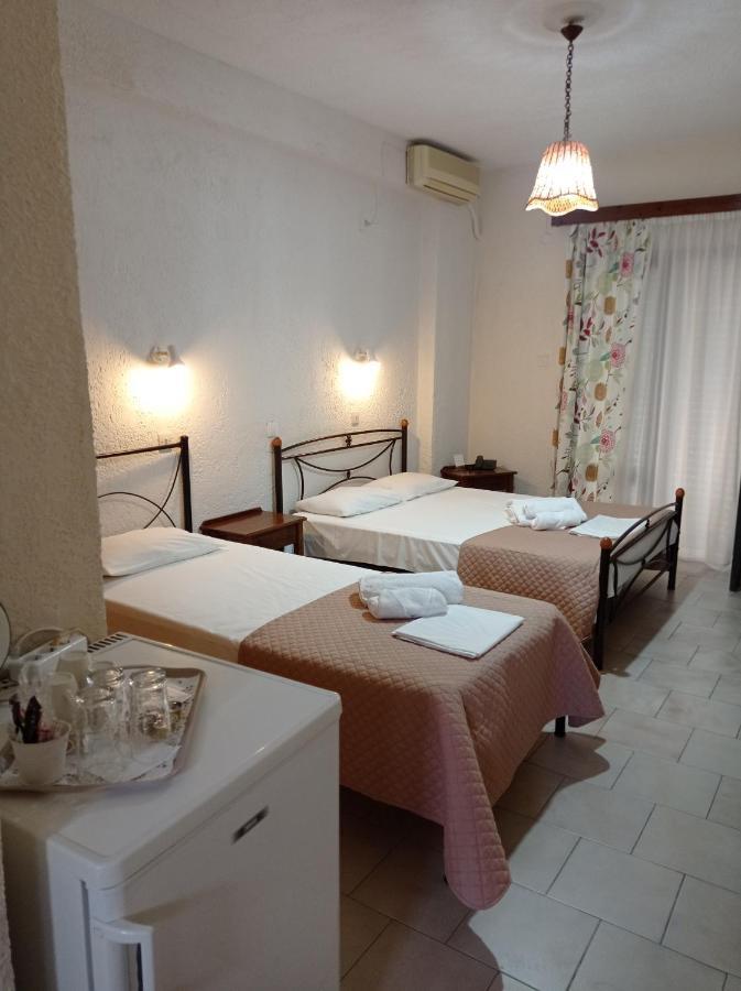 Olga Hotell Agios Konstantinos  Exteriör bild